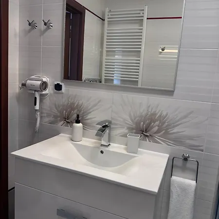 Apartament 510 *